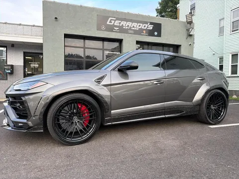 2022 Lamborghini Urus AWD