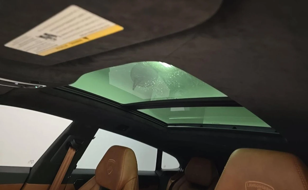 2022 Lamborghini Urus - Image 19 of 22