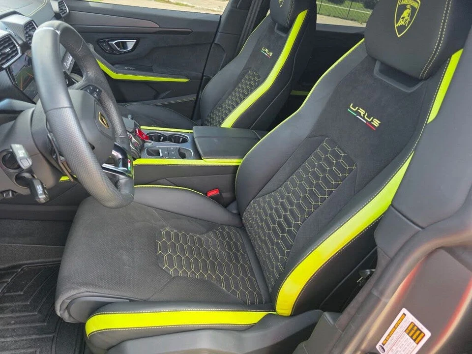 2022 Lamborghini Urus - Image 12 of 19