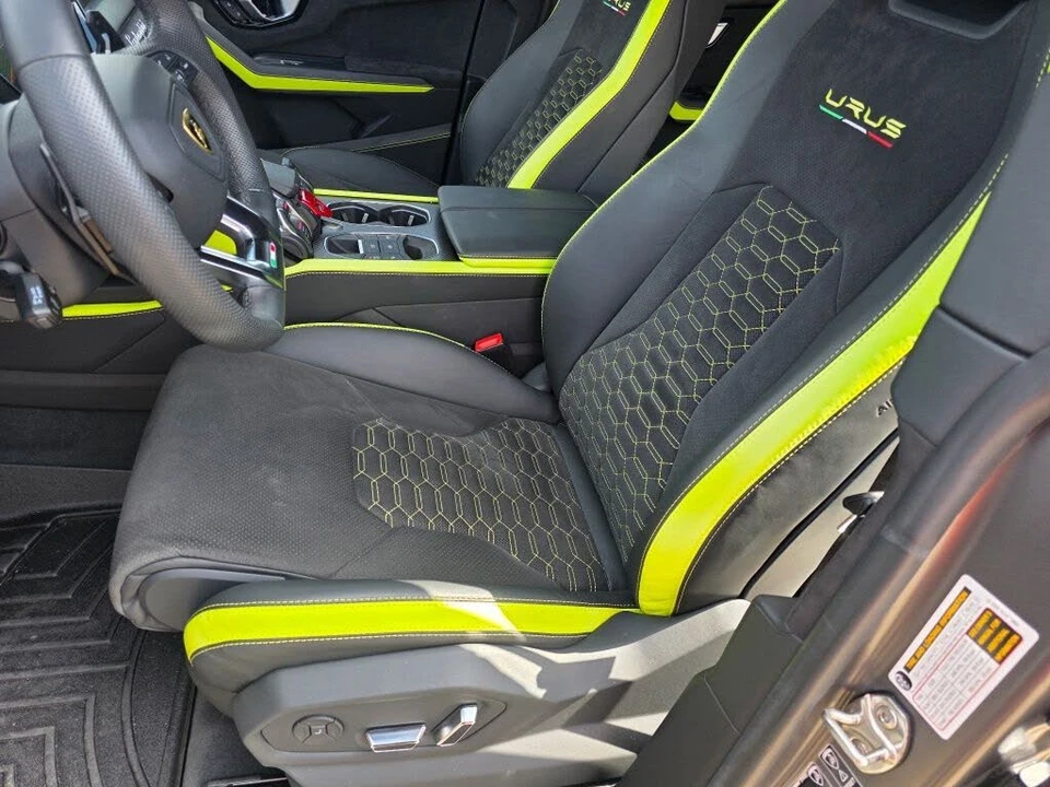 2022 Lamborghini Urus - Image 11 of 19