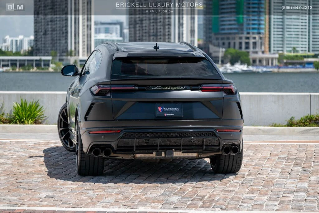 2022 Lamborghini Urus - Image 3 of 31
