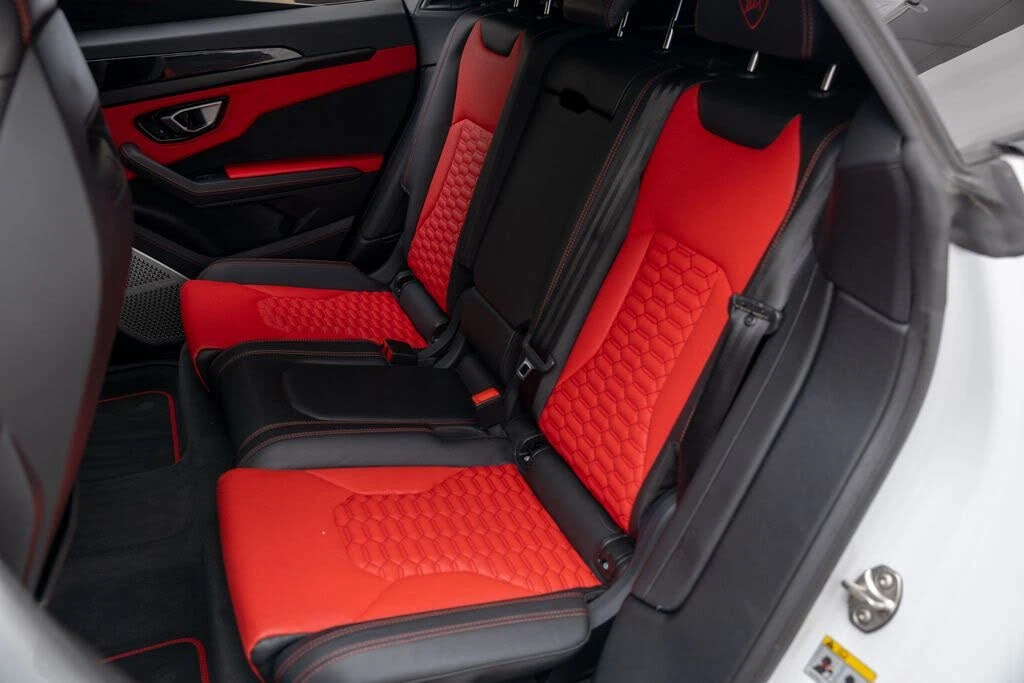 2022 Lamborghini Urus - Image 22 of 31