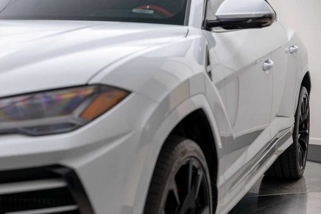 2022 Lamborghini Urus - Image 10 of 31