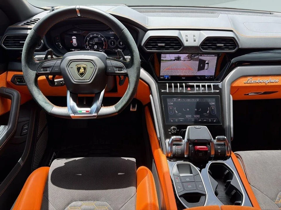 2022 Lamborghini Urus - Image 29 of 30