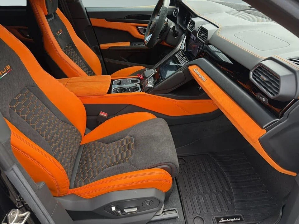 2022 Lamborghini Urus - Image 23 of 30