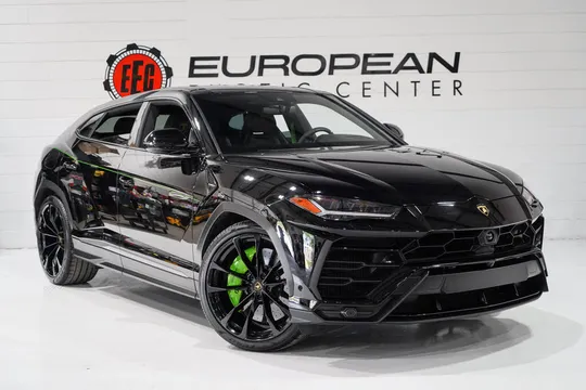 2022 Lamborghini Urus AWD