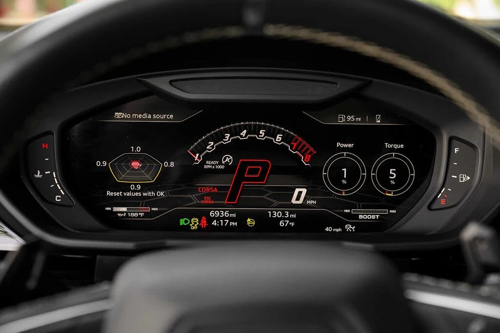 2022 Lamborghini Urus - Image 3 of 31