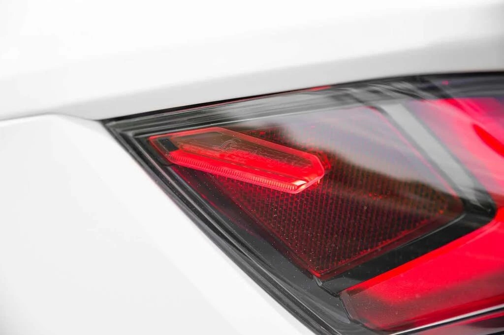 2022 Lamborghini Urus - Image 15 of 31