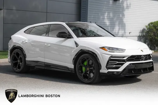 2022 Lamborghini Urus AWD