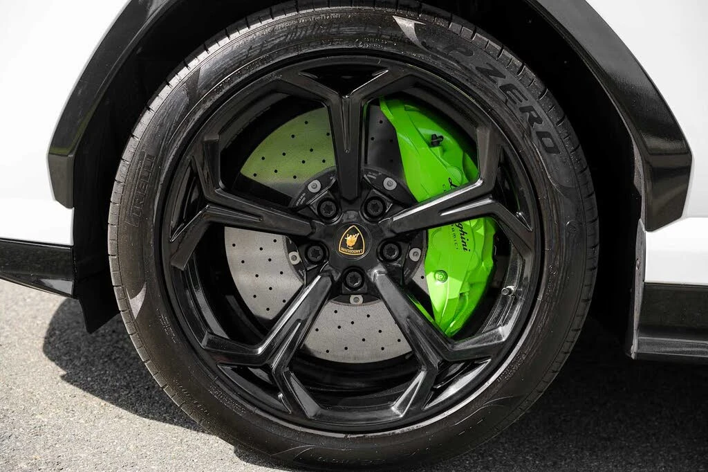 2022 Lamborghini Urus - Image 6 of 31