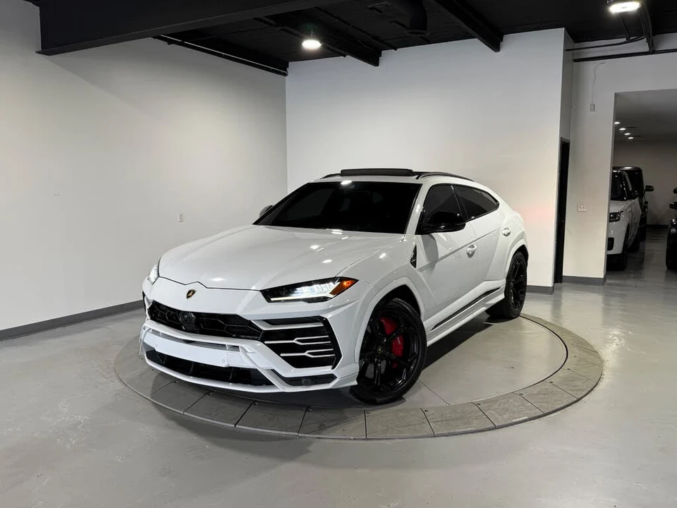 2022 Lamborghini Urus - Image 3 of 31