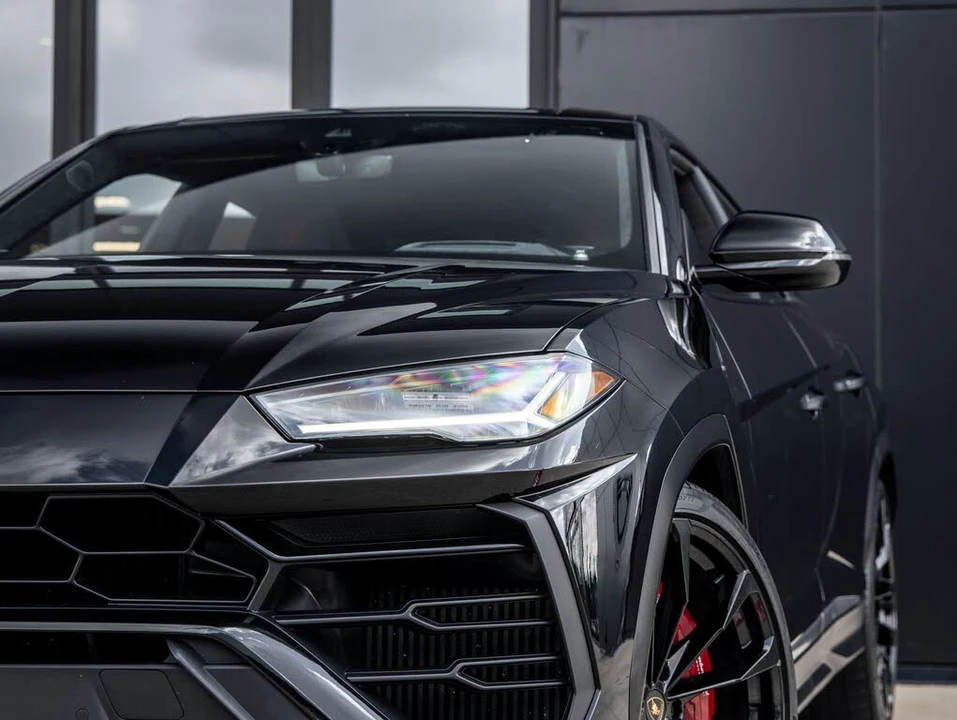 2022 Lamborghini Urus - Image 15 of 31