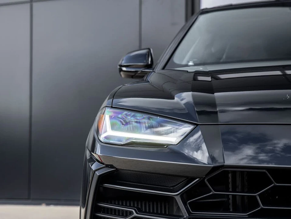 2022 Lamborghini Urus - Image 17 of 31