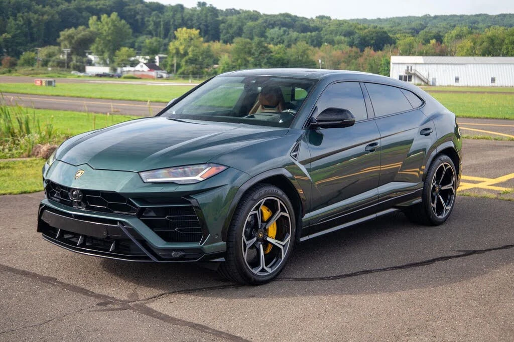 2022 Lamborghini Urus - Image 3 of 15