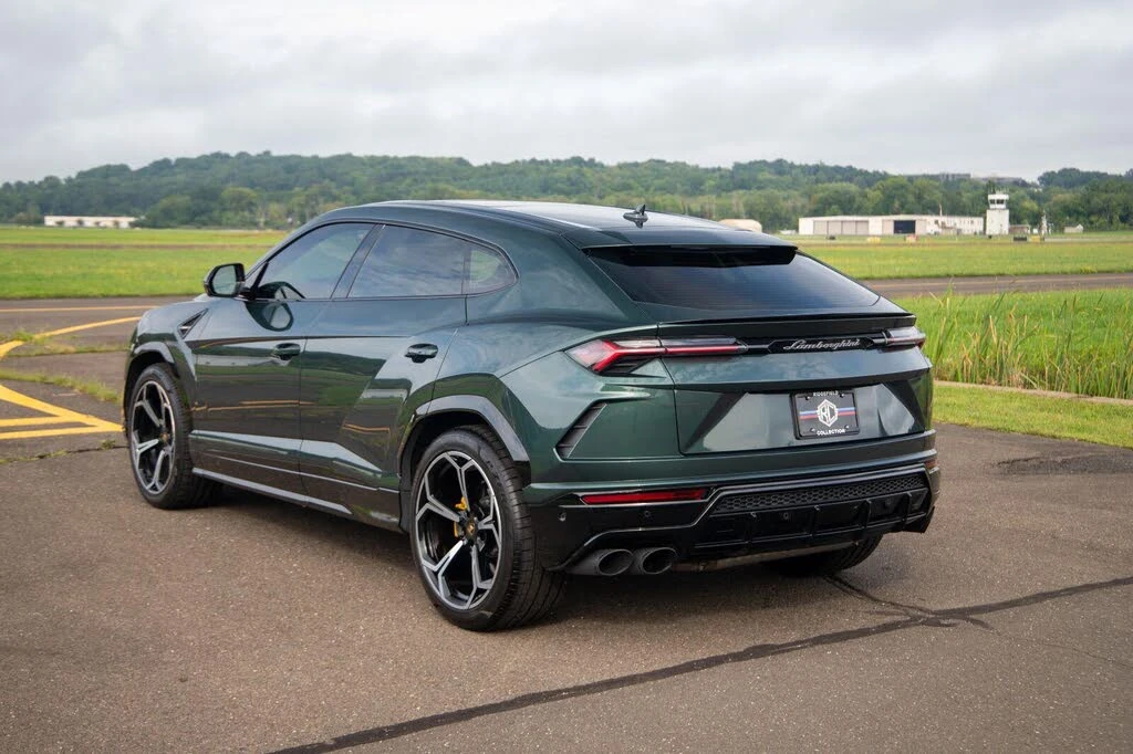2022 Lamborghini Urus - Image 15 of 15