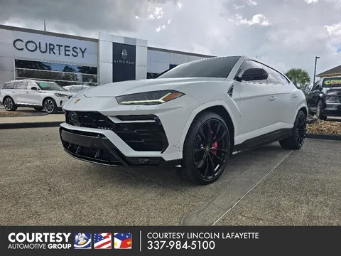 2022 Lamborghini Urus AWD