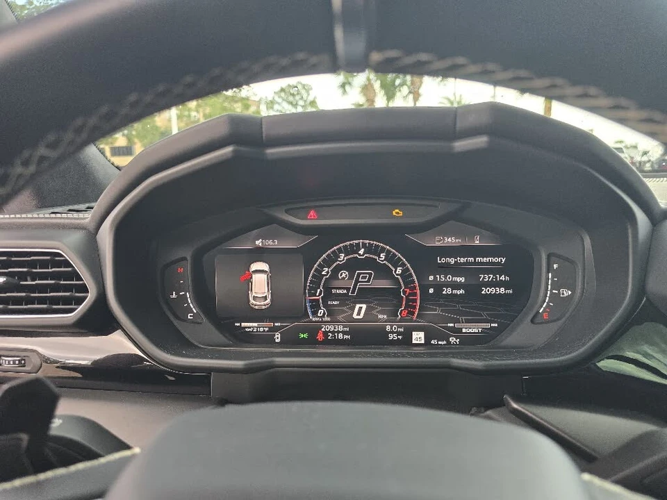 2022 Lamborghini Urus - Image 13 of 27