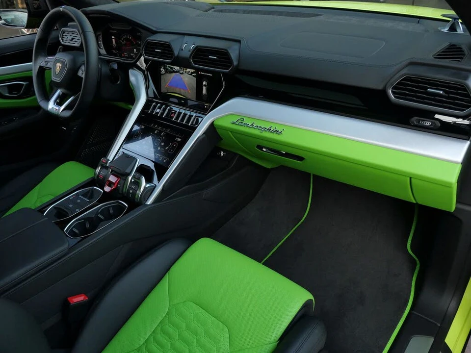 2022 Lamborghini Urus - Image 31 of 31