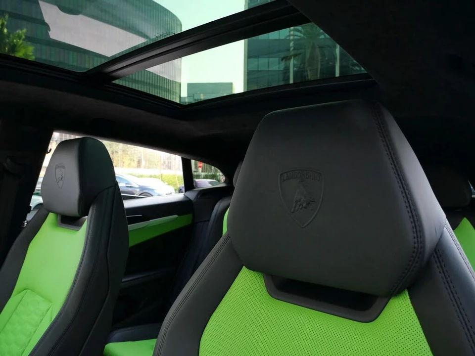 2022 Lamborghini Urus - Image 26 of 31