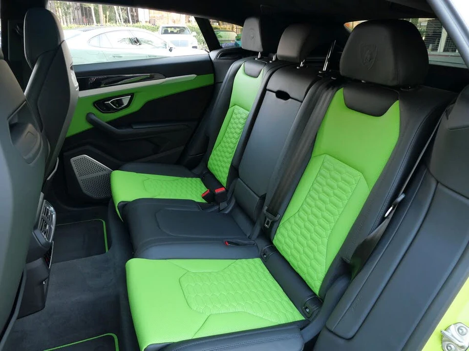 2022 Lamborghini Urus - Image 6 of 31
