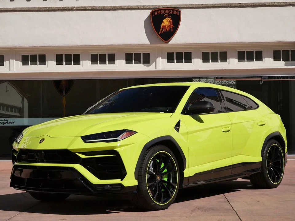 2022 Lamborghini Urus - Image 18 of 31