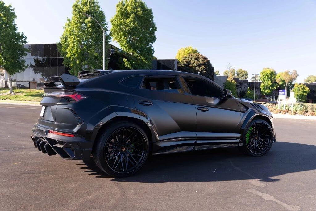 2022 Lamborghini Urus - Image 27 of 31