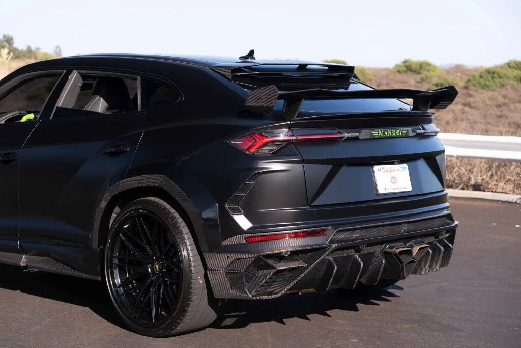2022 Lamborghini Urus - Image 26 of 31