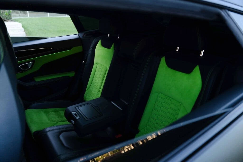 2022 Lamborghini Urus - Image 16 of 31