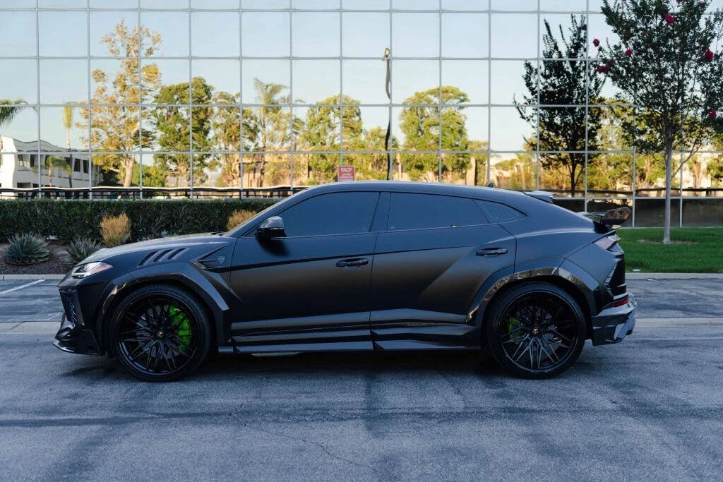 2022 Lamborghini Urus - Image 9 of 31