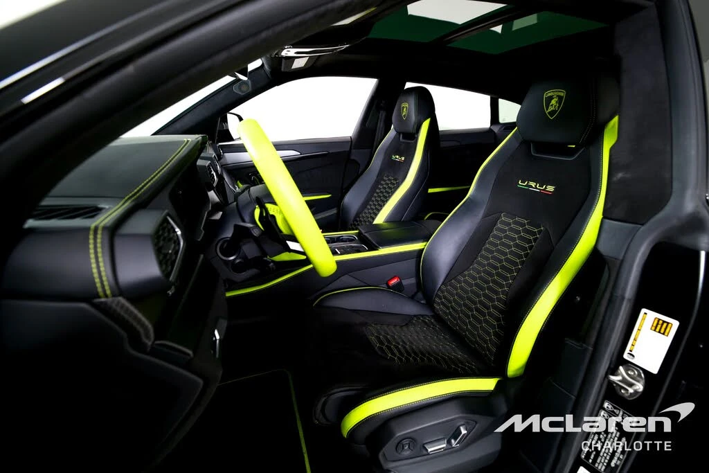 2022 Lamborghini Urus - Image 11 of 31