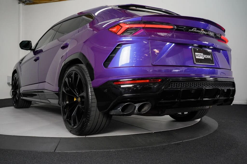 2022 Lamborghini Urus - Image 22 of 31