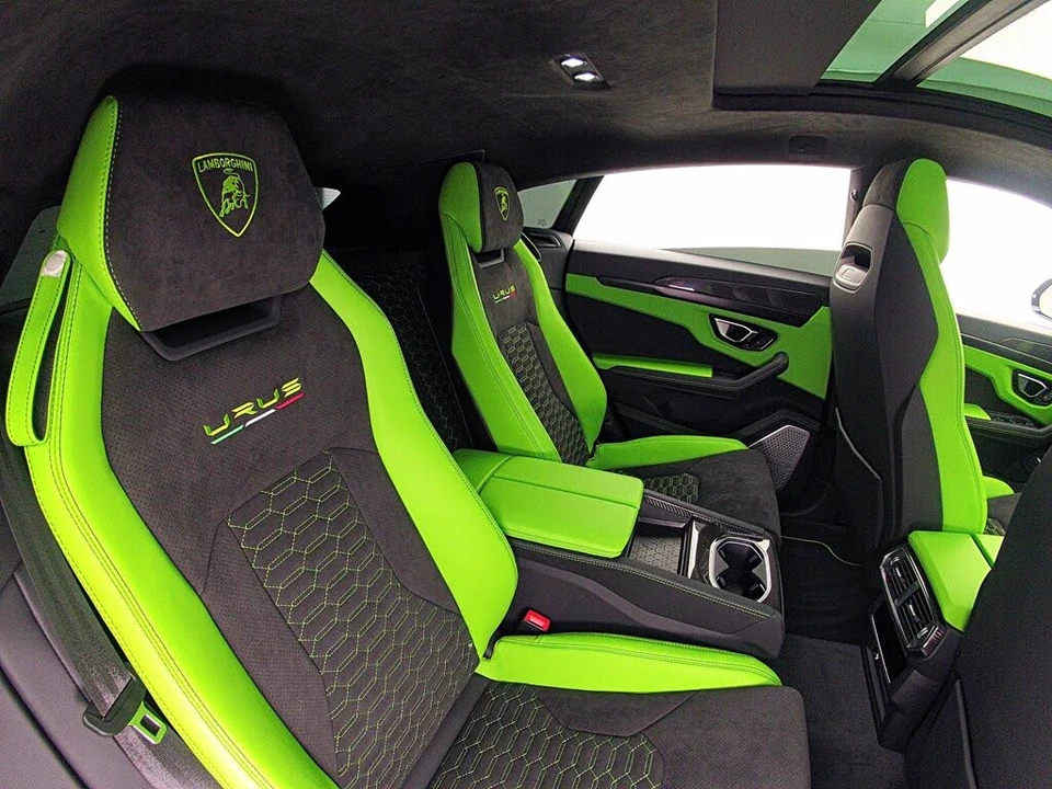 2022 Lamborghini Urus - Image 29 of 31