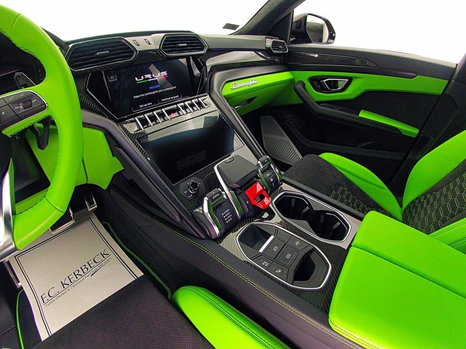 2022 Lamborghini Urus - Image 20 of 31
