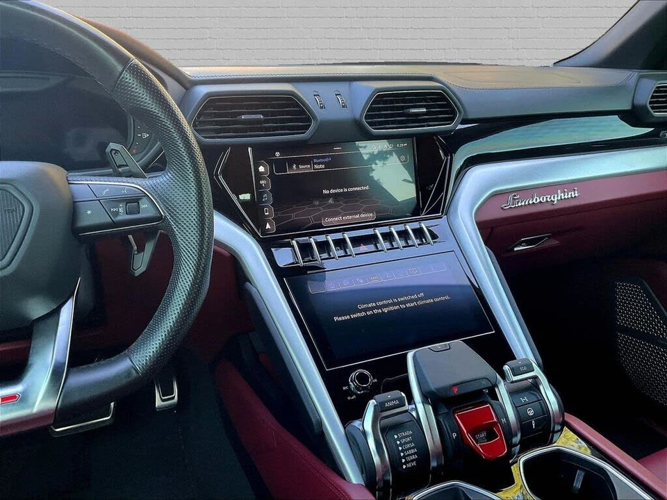 2022 Lamborghini Urus - Image 9 of 28