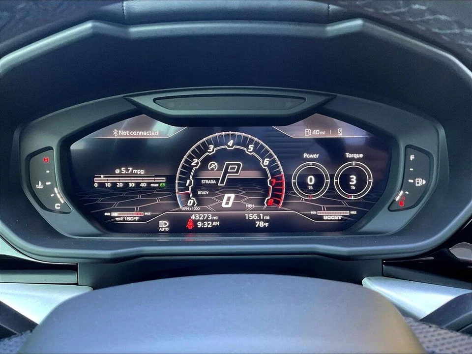 2022 Lamborghini Urus - Image 13 of 28