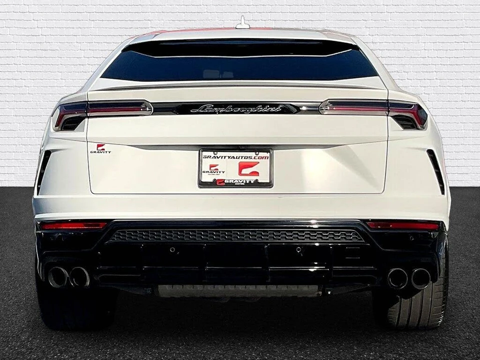 2022 Lamborghini Urus - Image 5 of 28