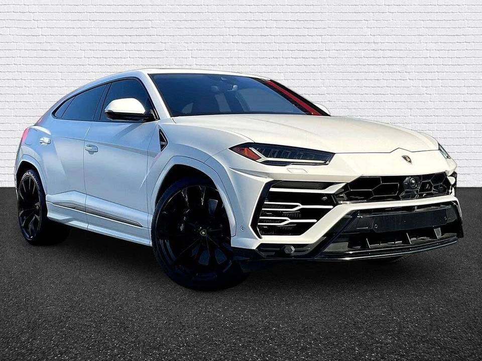 2022 Lamborghini Urus - Image 3 of 28