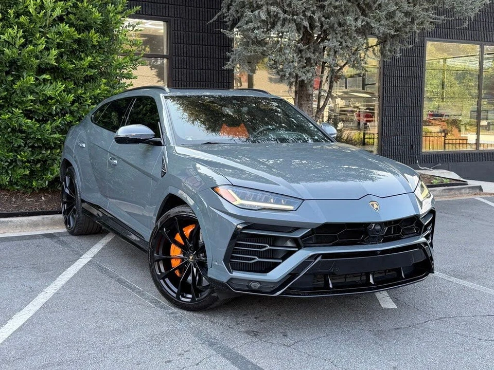2022 Lamborghini Urus - Image 7 of 31