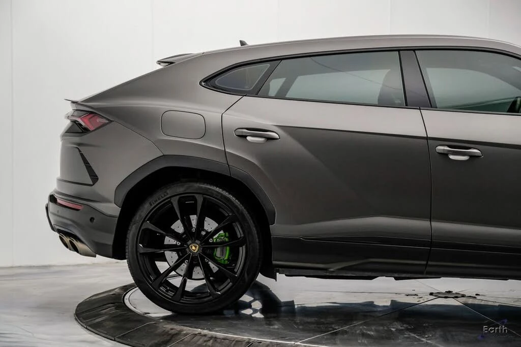 2022 Lamborghini Urus - Image 25 of 31
