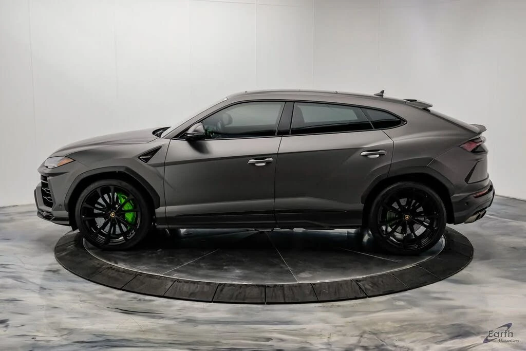 2022 Lamborghini Urus - Image 9 of 31