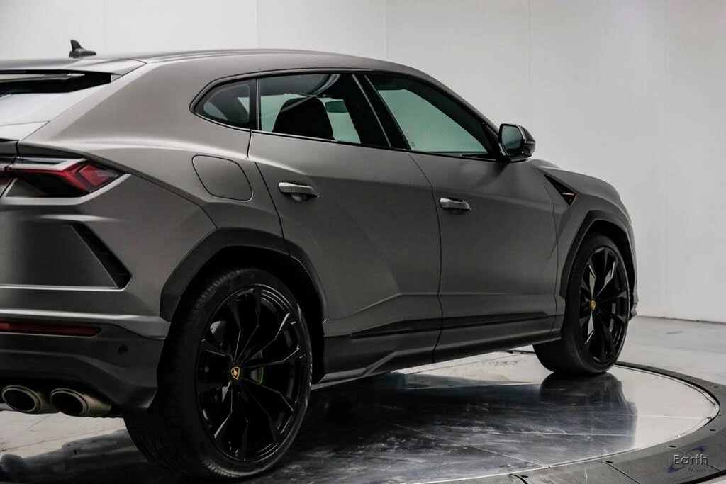 2022 Lamborghini Urus - Image 22 of 31
