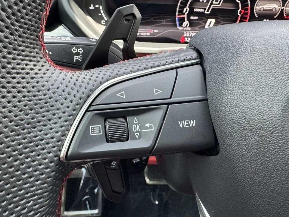 2022 Lamborghini Urus - Image 26 of 31