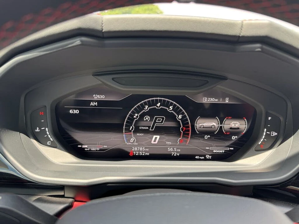 2022 Lamborghini Urus - Image 22 of 31