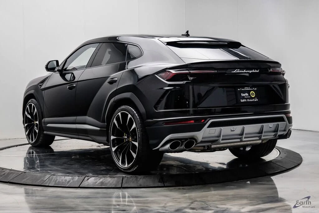 2022 Lamborghini Urus - Image 11 of 31