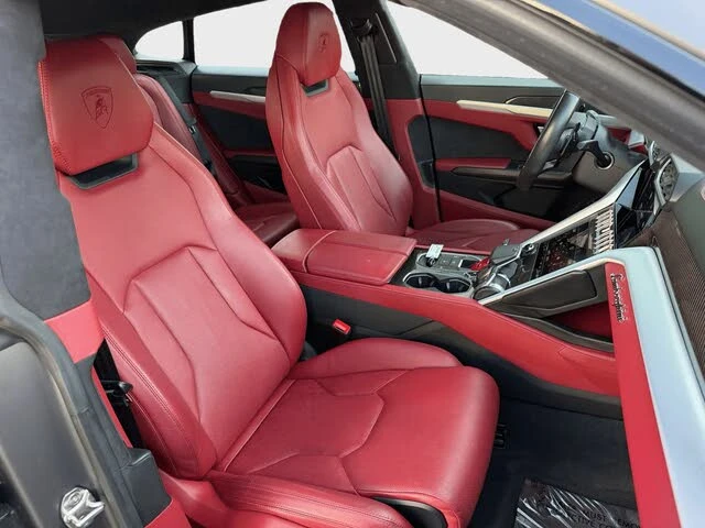 2022 Lamborghini Urus - Image 12 of 31