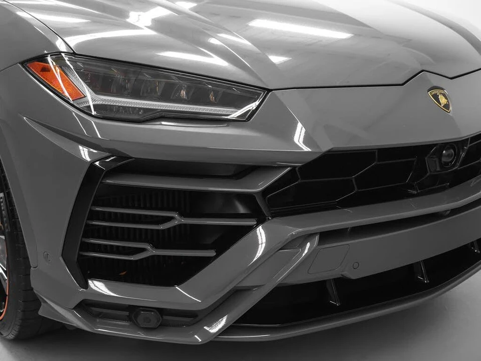 2022 Lamborghini Urus - Image 5 of 31