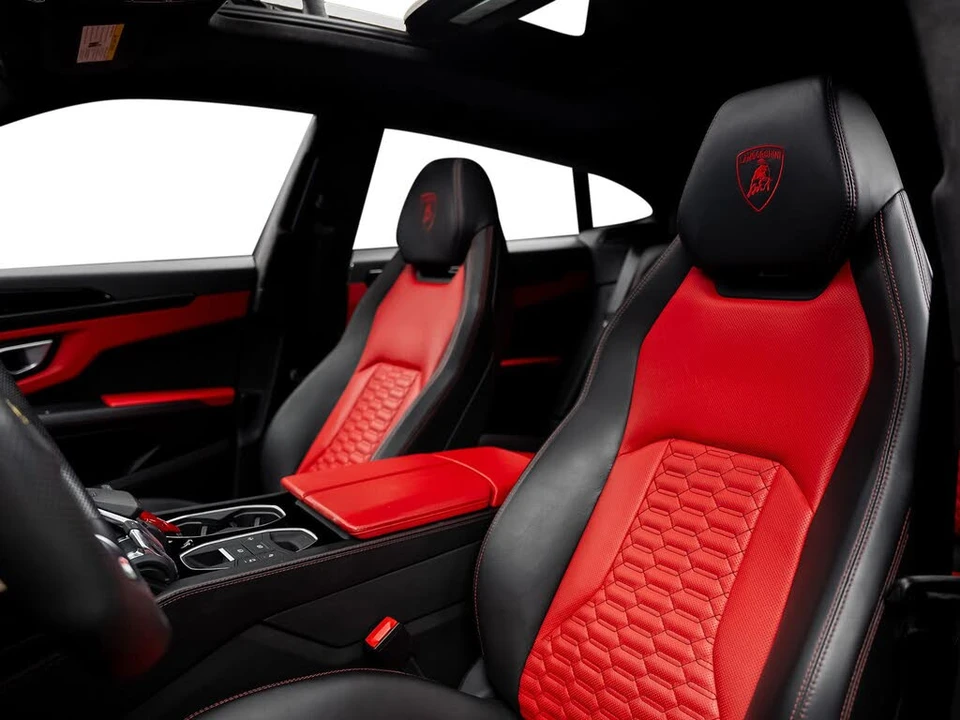 2022 Lamborghini Urus - Image 30 of 31