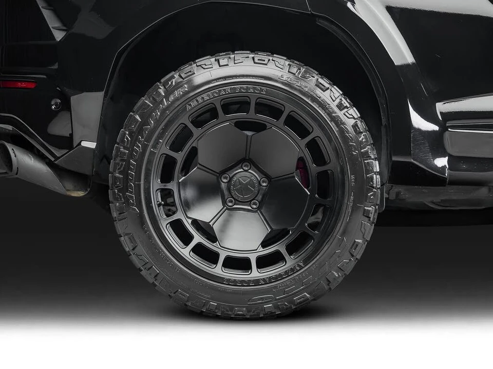 2022 Lamborghini Urus - Image 27 of 31