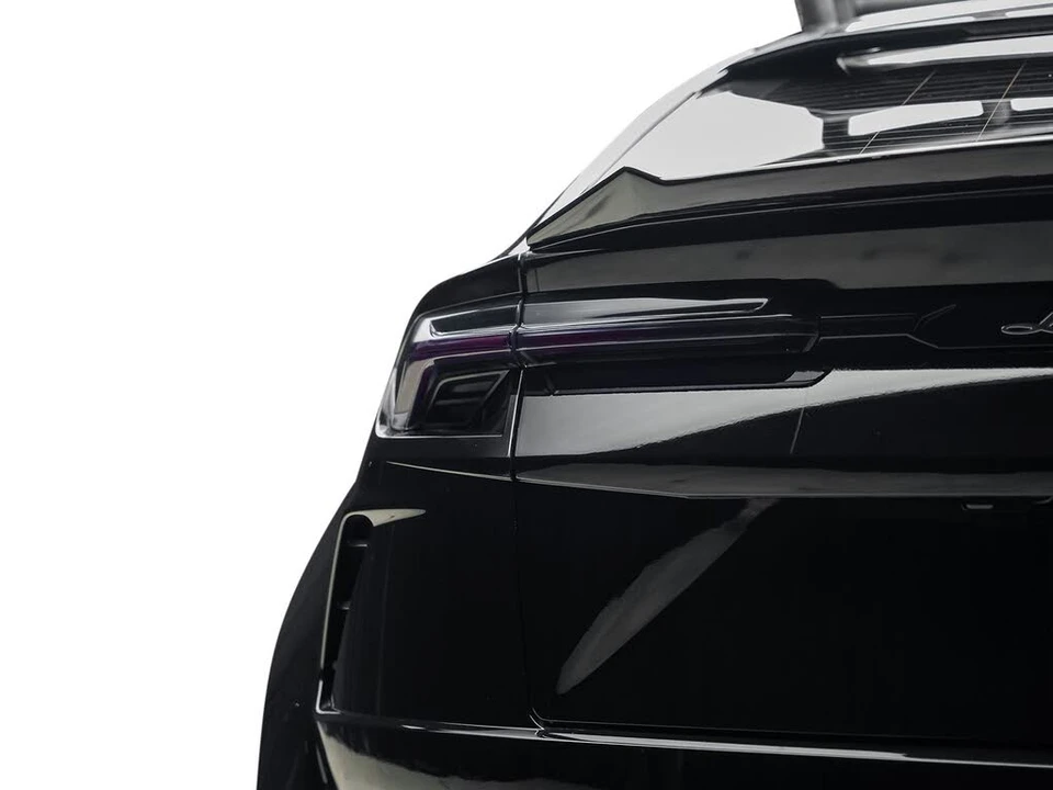 2022 Lamborghini Urus - Image 12 of 31