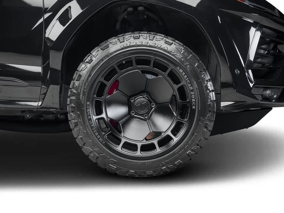 2022 Lamborghini Urus - Image 25 of 31